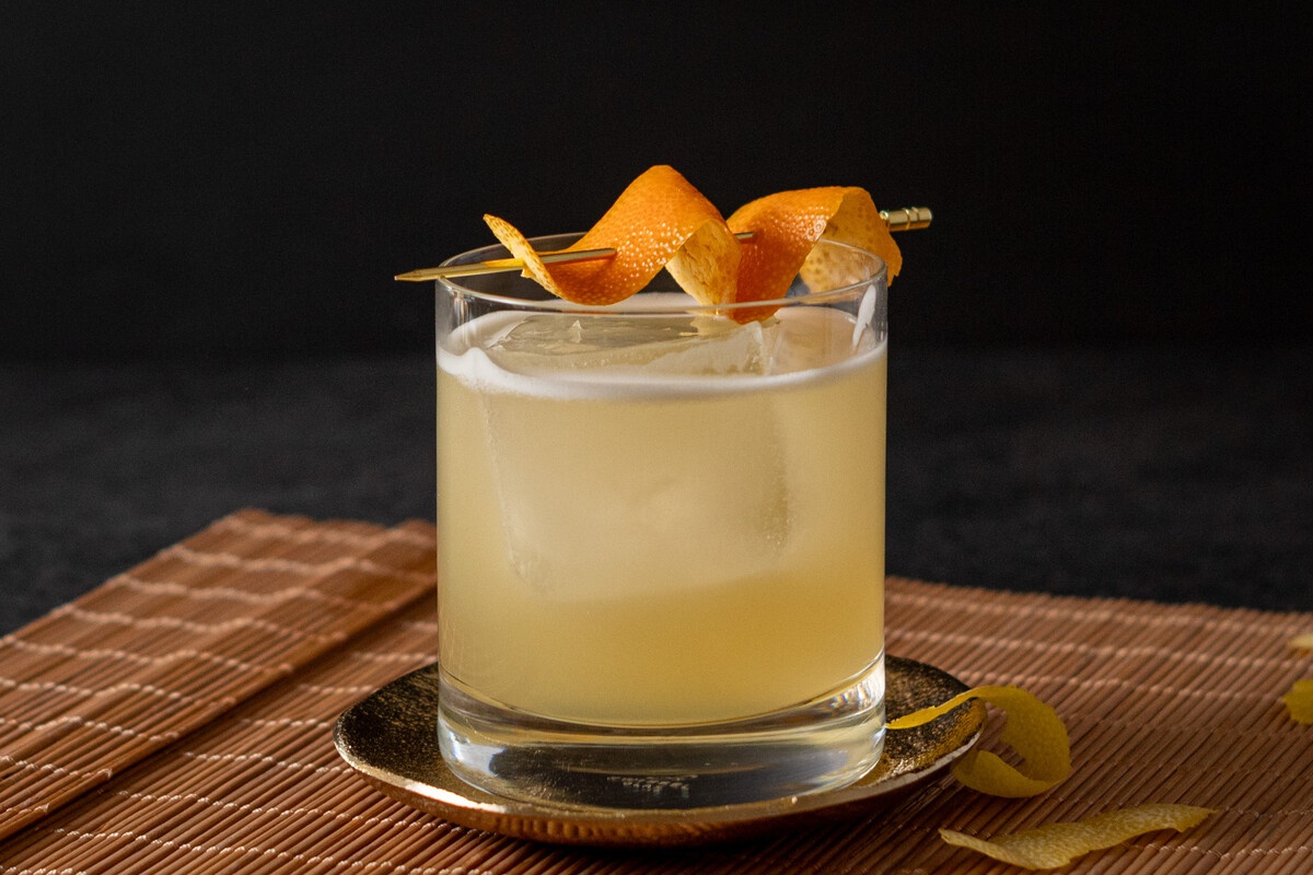 Cocktail Rum Sour
