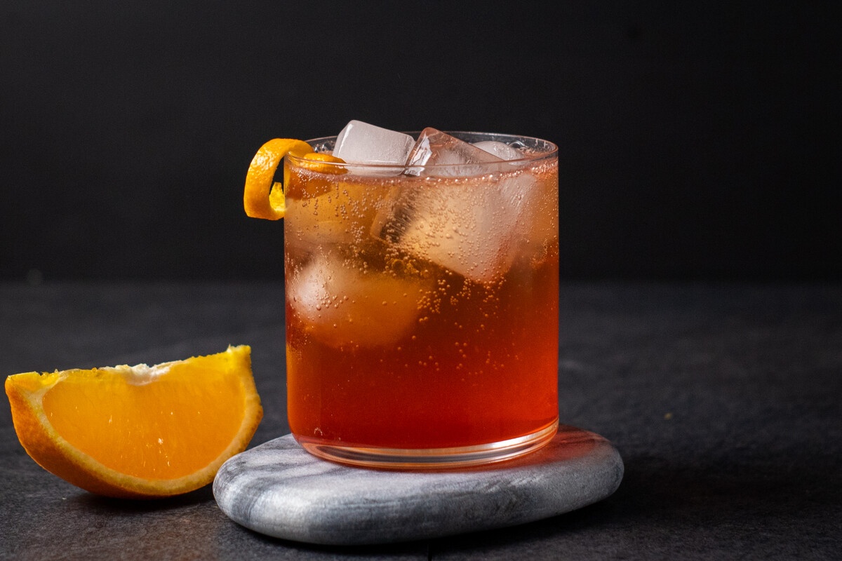 Cocktail Aperol Ginger Fizz