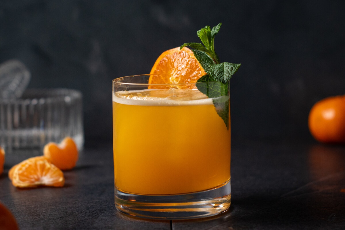 Cocktail Gin Mandarin Smash